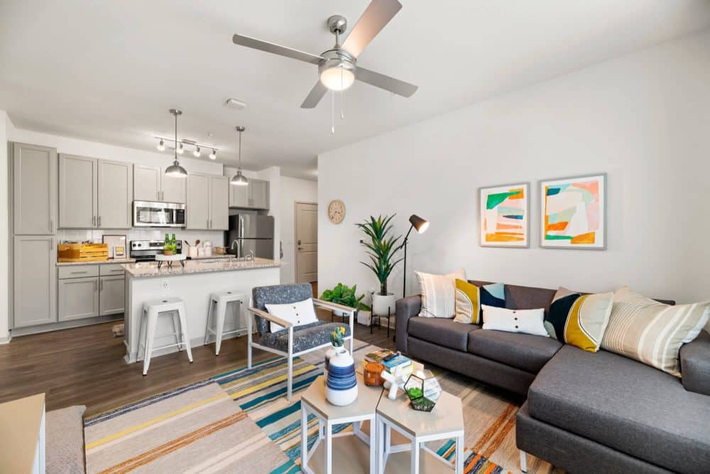 nova knoxville off campus apartments near the university of tennessee knoxville open floor plan fully furnished living room to kitchen